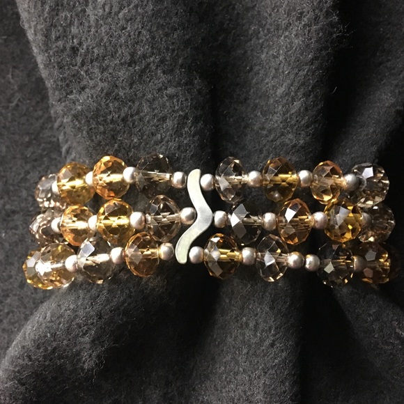Crystal stretchy bracelet - Picture 2 of 3
